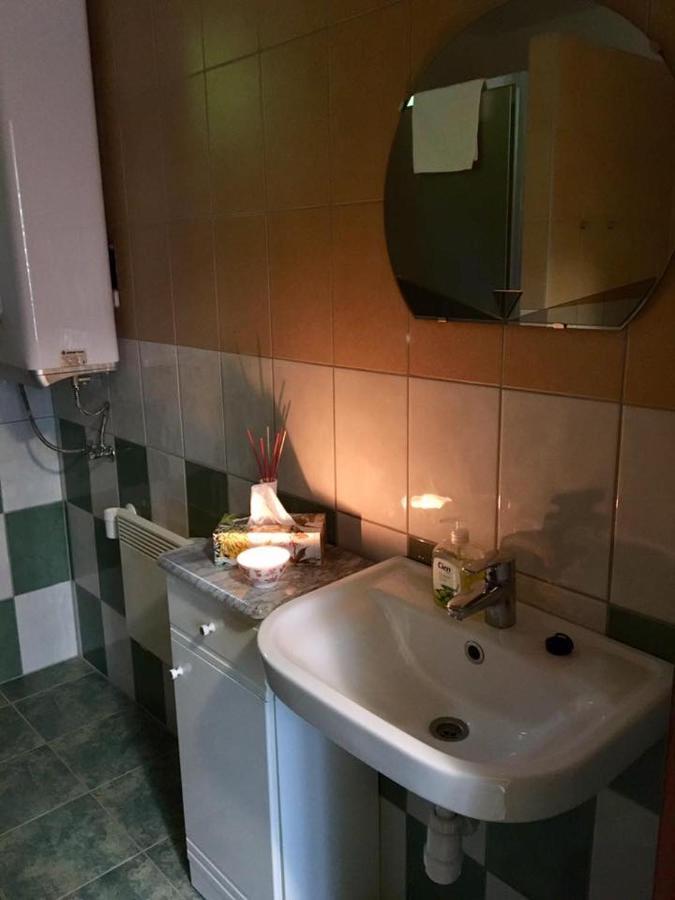 Vagi Apartment Sarvar Ngoại thất bức ảnh