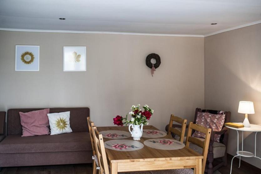 Vagi Apartment Sarvar Ngoại thất bức ảnh