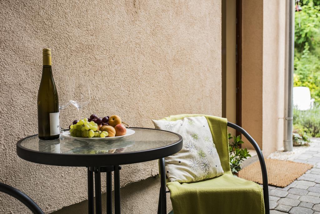 Vagi Apartment Sarvar Ngoại thất bức ảnh